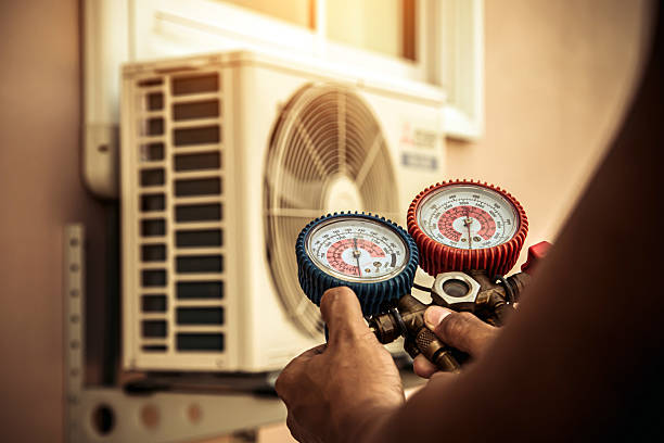 Professional Hvac technician working in Ault, CO